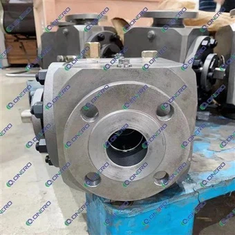 Kogelkraan met boveningang